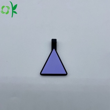 Silicona de juguete triangular cuello colgante