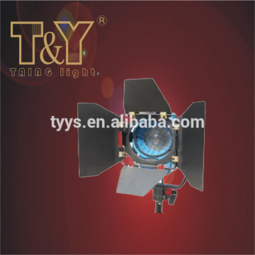 pole-operating 650watts fresnel tungsten light