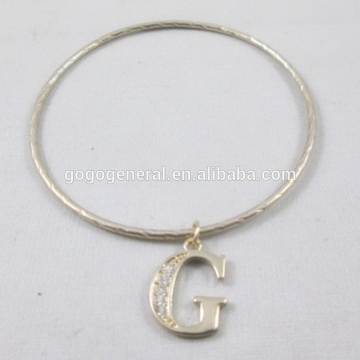 Fashion Custom Gold Dangle Letter Bracelet