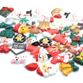 Lotto all&#39;ingrosso Natale Cute Kawaii Cabochons in resina flatback Assortiti Resina Decorazione natalizia Charms melma Craft Holiday Cabs