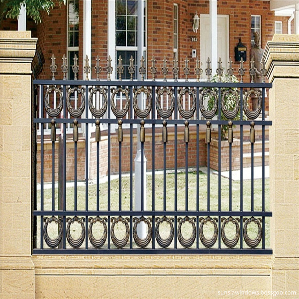 Cast Aluminum Garden Fences