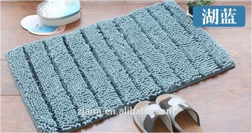 Chenille insulated mat