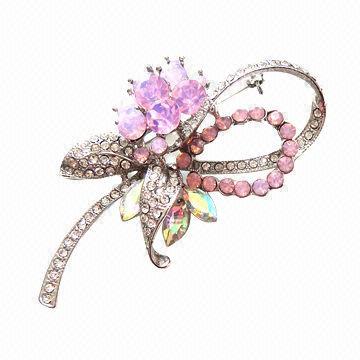 Moda Brooch, feito de liga de zinco e decorada com strass tcheco