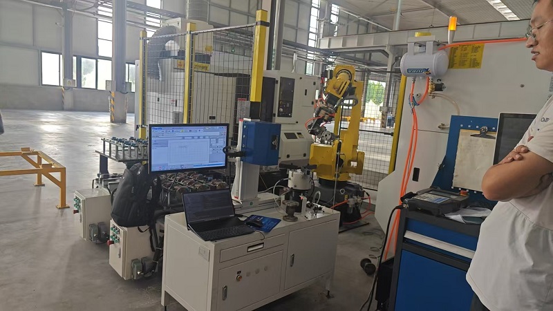 Chuke Intelligent Laser Marking Machine Delivery Receives Praise, Adding a New Tool to Mike Valve's Overseas Expansion