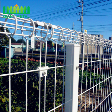 BRC Galvanized wire mesh fencing pagar bulatan double