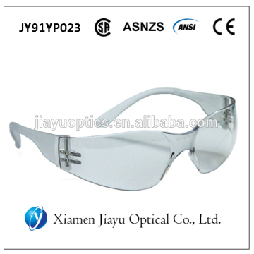 CSAZ94.3 Most popular Workers Safety Glasses With High Quality