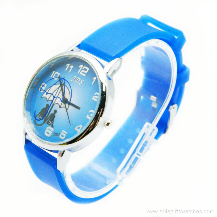 Low cost silicone classic watch for unisex