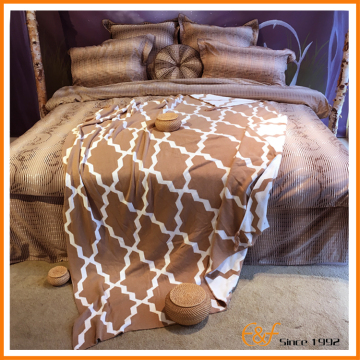 Rosalie Oversized Fluffy Throw Knitted Blanket with Tassel