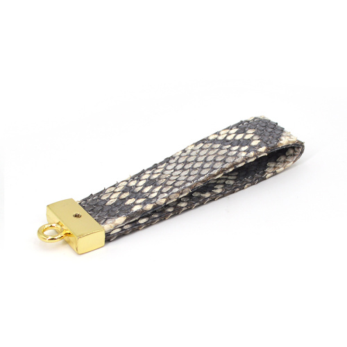 Floating Key Chain 2019 Custom Genuine Python Leather Keychain with Logo Supplier