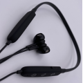 Zweetbestendige Sport-in-ear headsets met microfoon