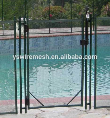 Swimming pool fence