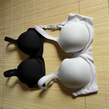 Seamless Plus-size Simple and Comfortable Solid-color Large-cup Women's Bras