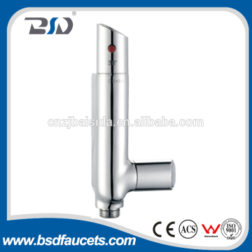 Vertical L Shaped Thermostatic Bar Shower Mixer Valve Exposed Wall Mounted Brass Chrome Thermostatic Faucet