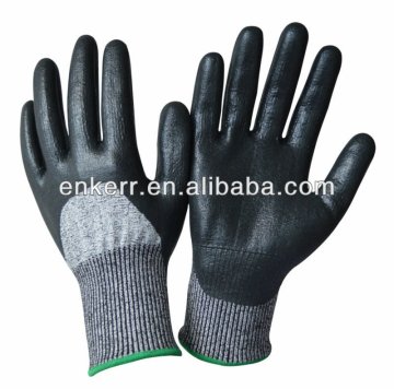 cut resistant glove black nitrile coated cut resistant glove 3/4 coating