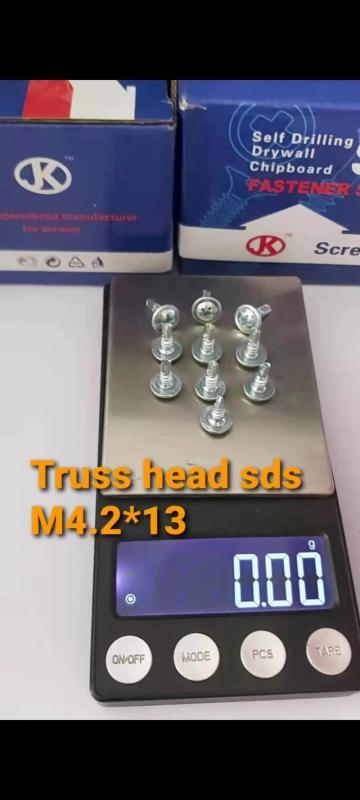 PHILLIPS TRUSS HEAD SHEET METAL SCREWS