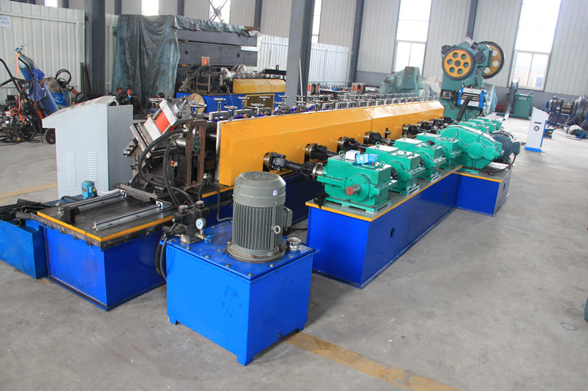 solar strut channel forming machine