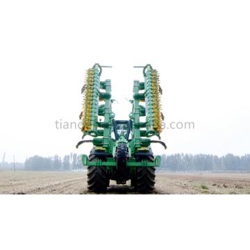 Land preparing machine folding type subsoiler