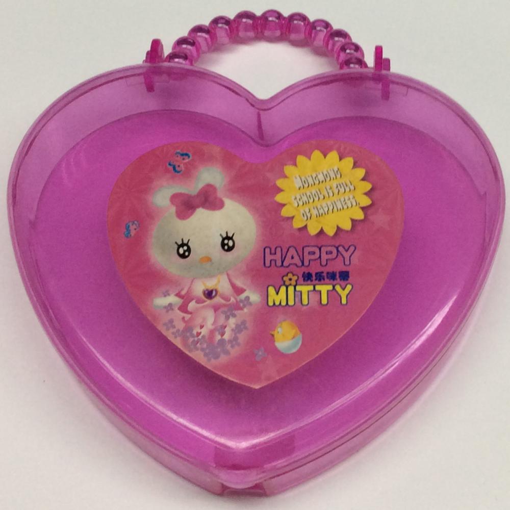 Plastic heart shaped gift box