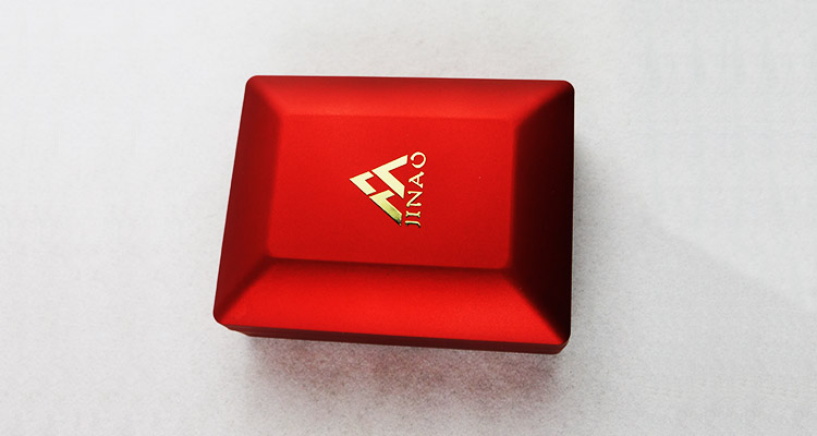 Glossy Red LED Light Pendant Necklace Box Glossy Red LED Light Pendant Necklace Box