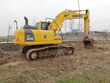 Used Komatsu PC200-8MO Excavator