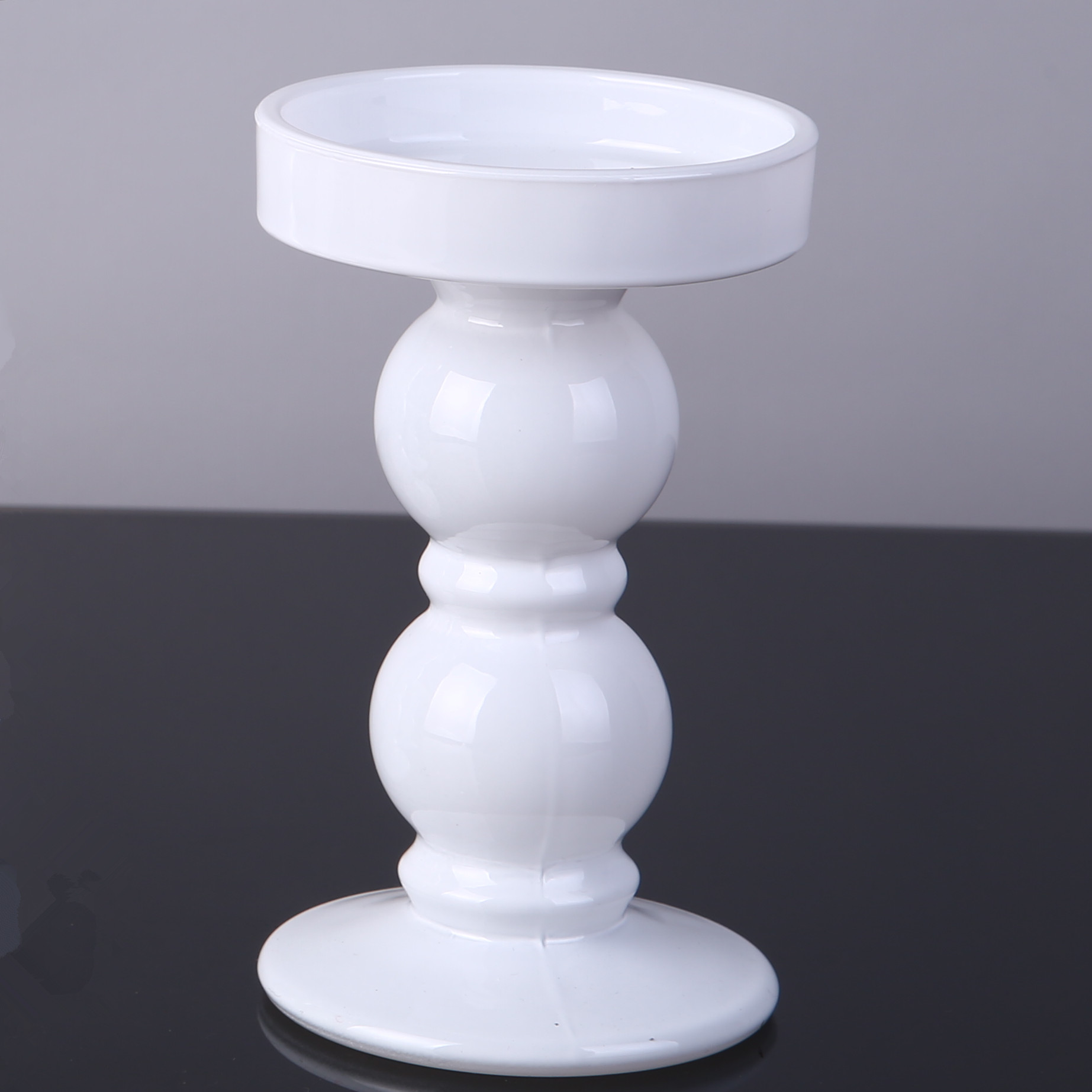 pillar candle holder1