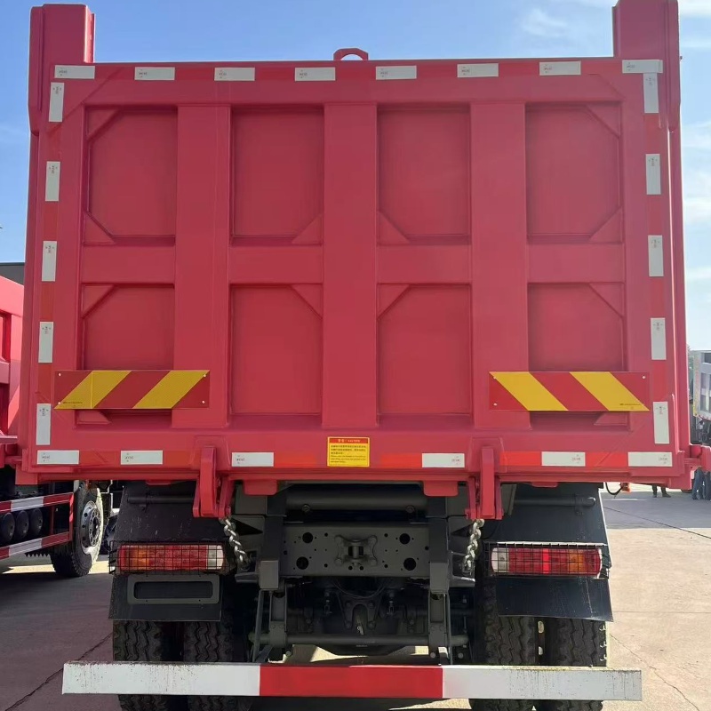The best dump truck. The best dump truck.