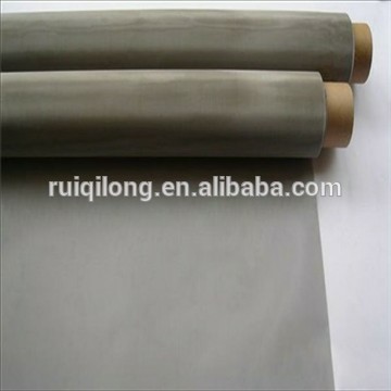 SS304 Grade Fine Mesh Woven Wire Mesh Rolls Manufacturers