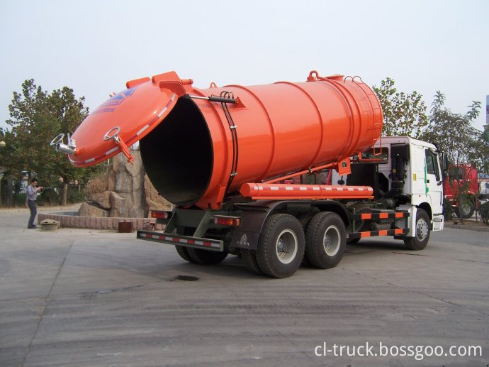 20000 liters Vacuum Sewage Suction Truck