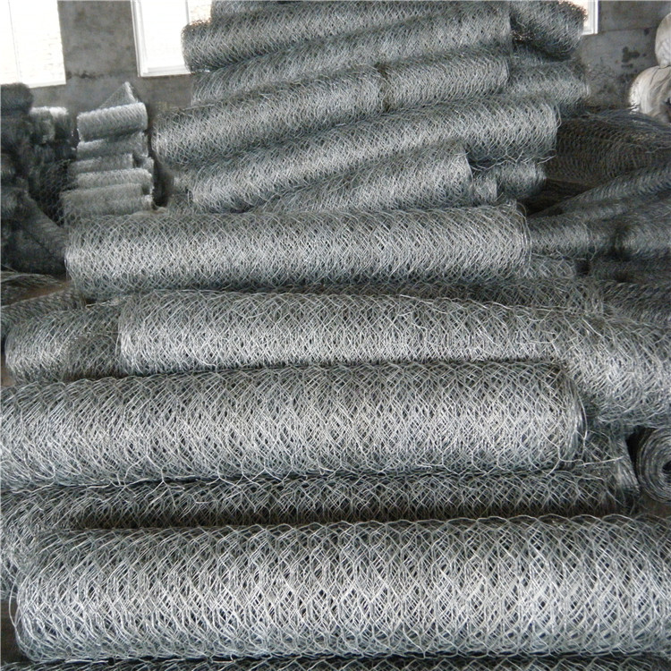 chicken rabbit wire mesh fencing rolls for sale