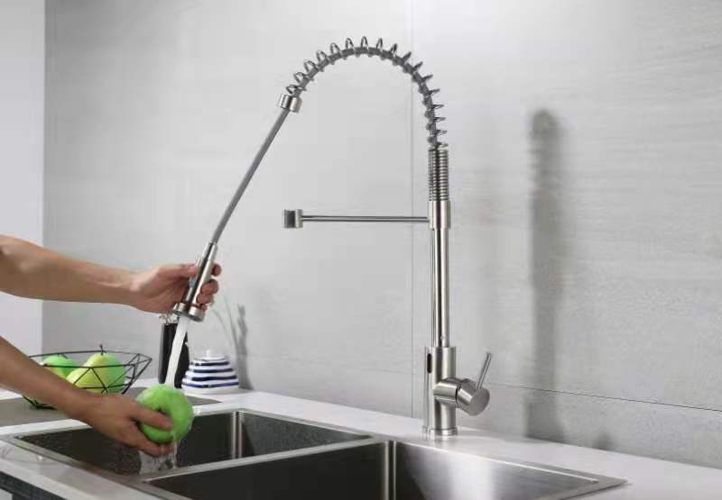 US Amazon Hot Sale Pull- Out Long Neck Widespread Kitchen Faucet Kitchen Sink Water Saving Tap Flexible Hose Spring