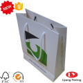 Hot Customized White Paper Packaging Bag with Handle