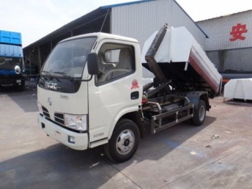 DONGFENG 4*2 small garbage trucks 4m3 pull arm garbage truck