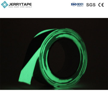 Glow in donkere trap anti-slip tape