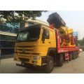 HOWO 200 tons heavy truck crane