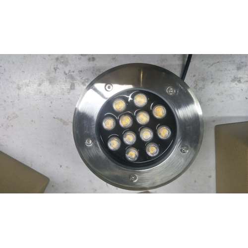 Luz LED embutida subaquática