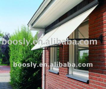 Motorized outdoor awning