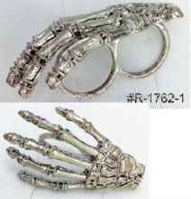 fashion metal hand skull jewelry ring
