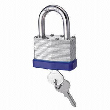 Steel laminated padlock with hardened steel shackle