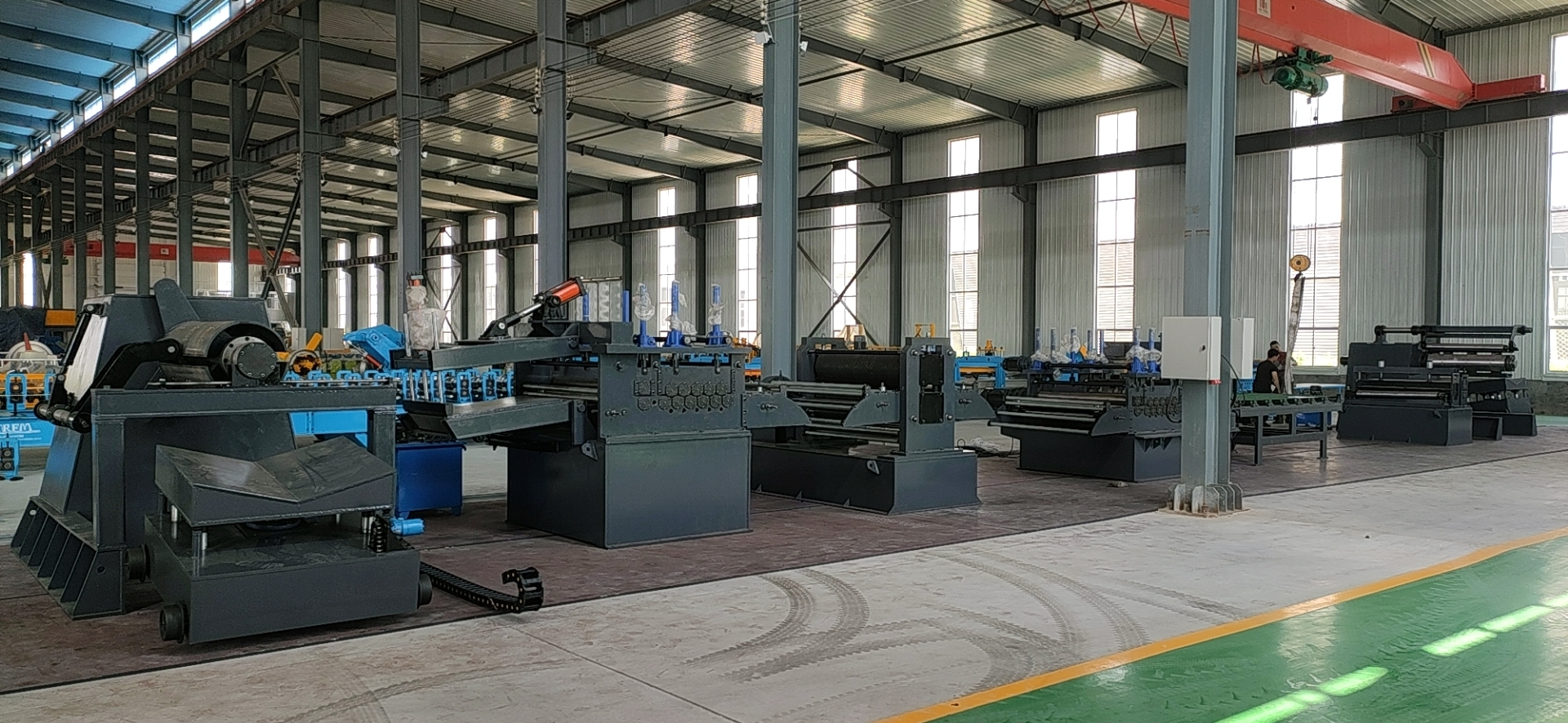 Embossing Cutting To Length Machine For Metal Sheet Shearing And Slitting