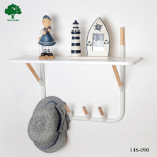 Willo shelf with 4 hooks J