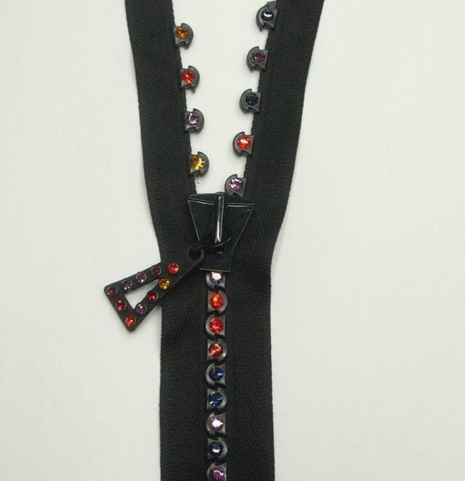 Rhinestone zipper