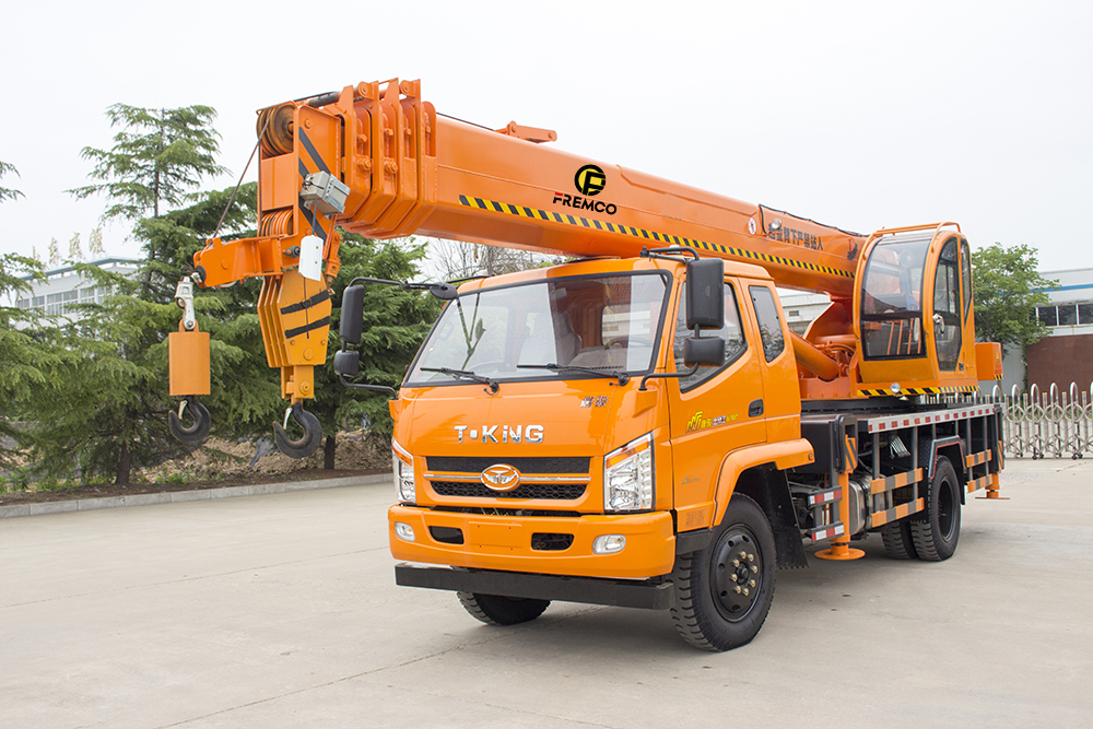 10 Ton Cargo Cranes