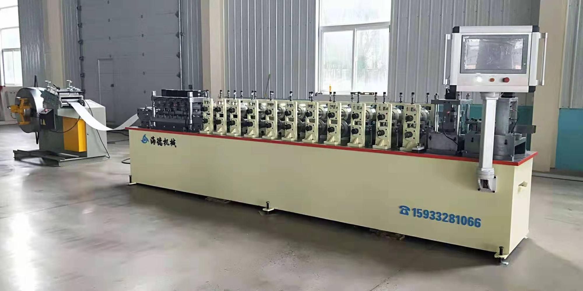 Faster speed light keel steel frame roll forming machine for building prefabricated house