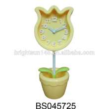Promote Gift Plastic Blossom Flower Shape Unique Desk Clock For Decoration