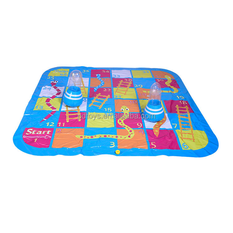  New Design Summer PVC Chessboard Inflatable Spray Pad