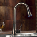 Brass 360 Degree Turn Pull-out Kitchen Sink Faucet