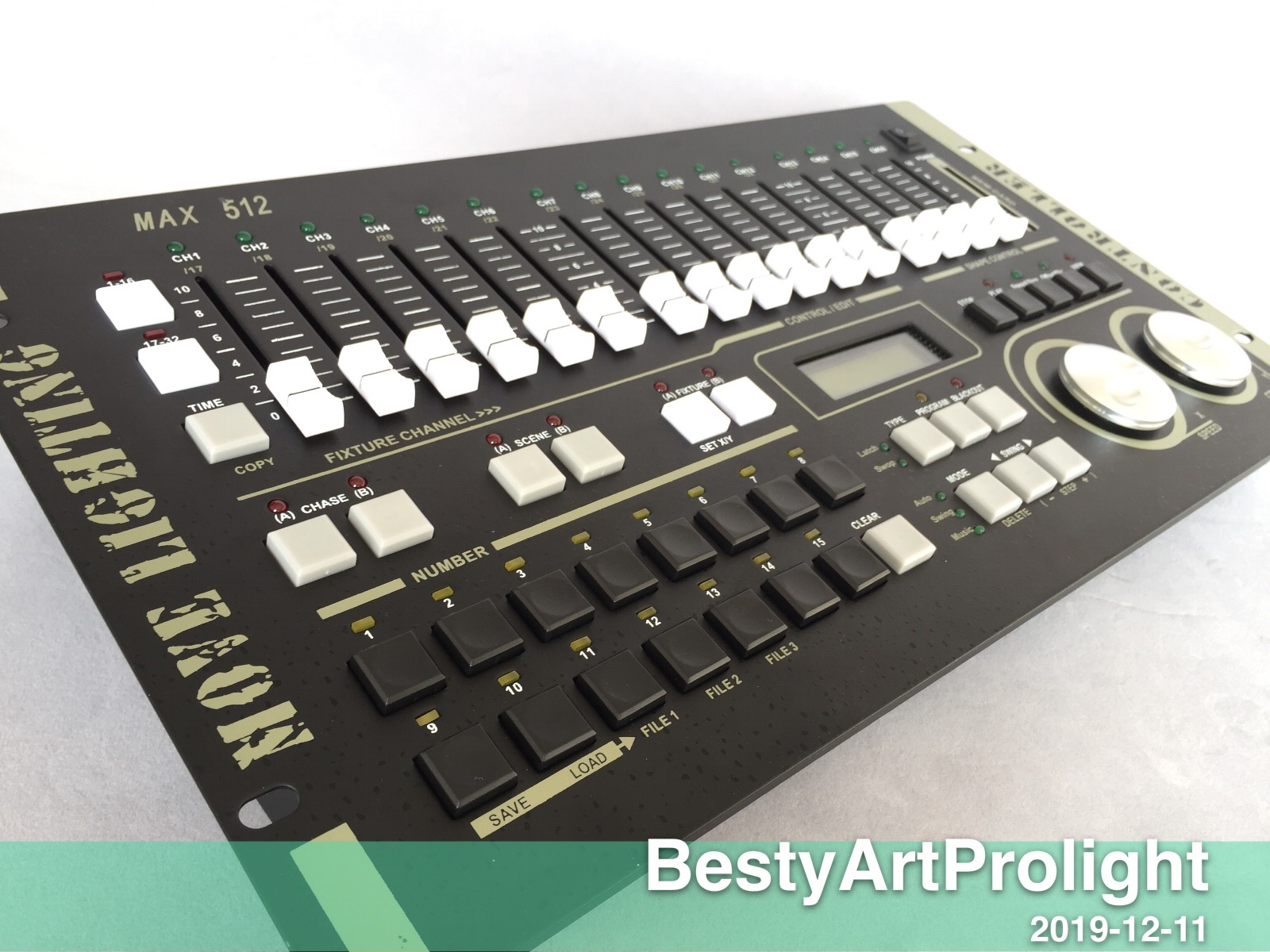 Max512  lighting console controller