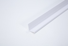 L-shaped plastic installation strip