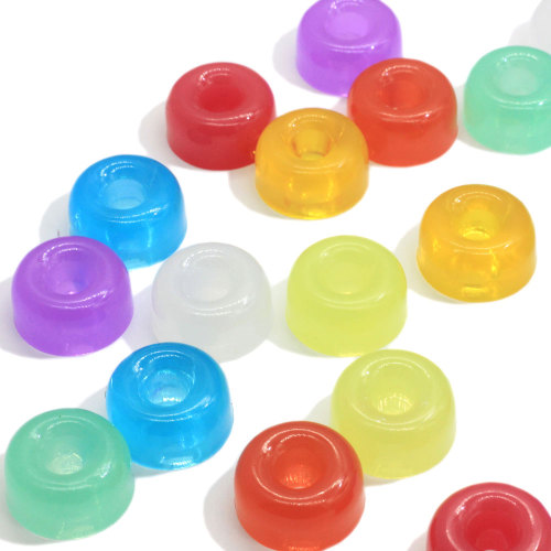 Vente en gros mignon Mini rond creux à l&#39;intérieur joli coloré 100pcs perles de bonbons rondes Flatback résine charmes pour bricolage artisanat