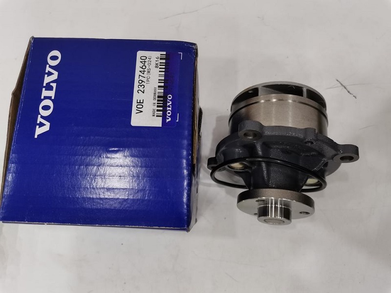 Voivo Truck Engine Parts Voe23974640 Soolant Water Pump